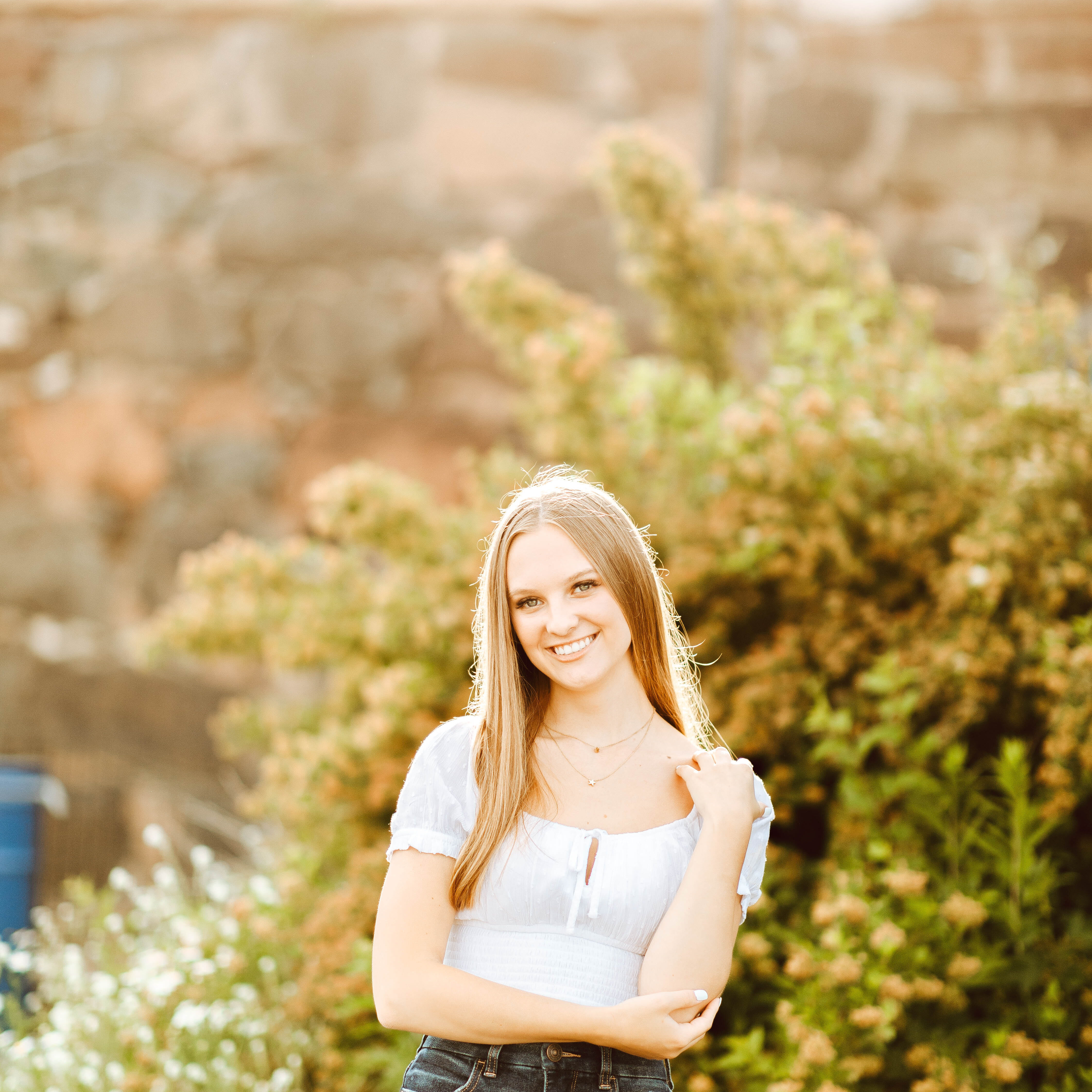 Alicia M // 2022 Senior